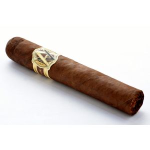 AVO Heritage Robusto