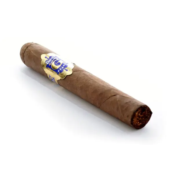 outlaw tobacco free Pick 'em & Pack 'em! Outlaw's 6 Shooter gives you the freedom to try 'em  all, or double down on your favorites. No tobacco, just bold Outlaw taste  and buzz. Stock up,