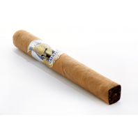 Man O’ War Valkyrie Toro