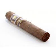 Romeo y Julieta Media Noche Double Toro